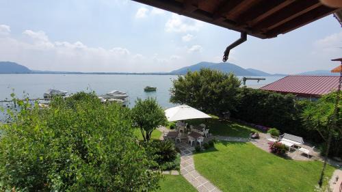Studio with Lake View