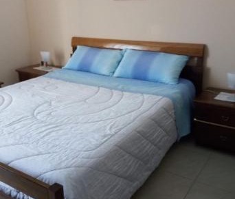Standard Double Room with Shared Bathroom