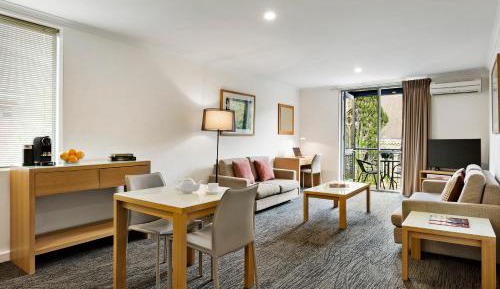 Executive One-Bedroom Apartment