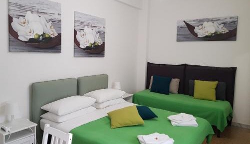 Triple Room with Private Bathroom