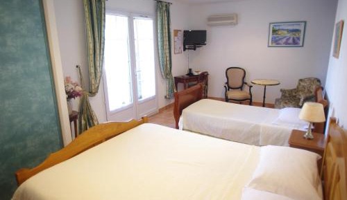 Triple Room with Terrace