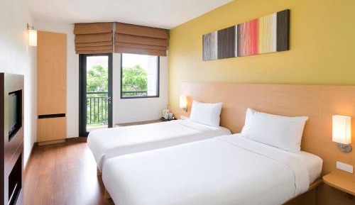Standard Twin Room