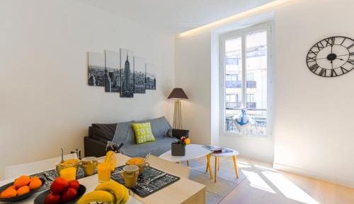 Studio Apartment