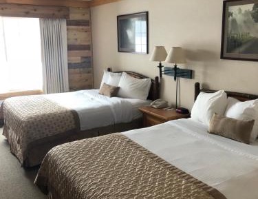 Double Queen Room