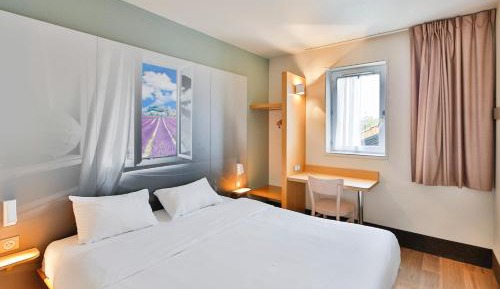 Double Room - Non-Smoking 