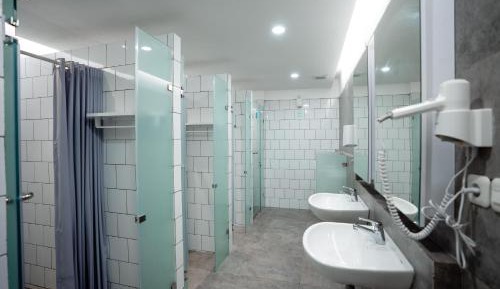 Sky Double Pod Room