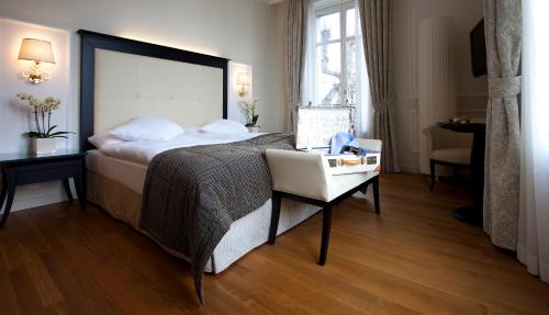 Superior Double Room with City View