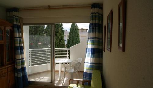 Apartment with Lateral Sea View