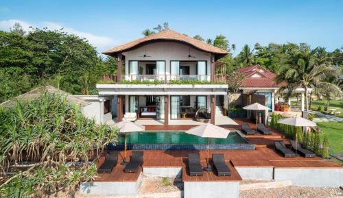 Villa - Beach Front