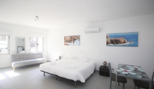 Double or Twin Room with Private Bathroom