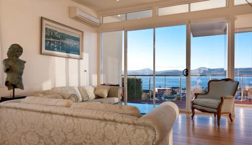 Villa with Sea View
