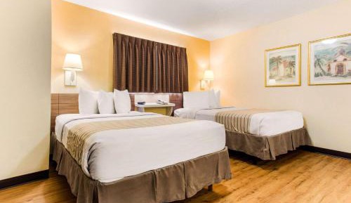 Deluxe Quadruple Room - Smoking
