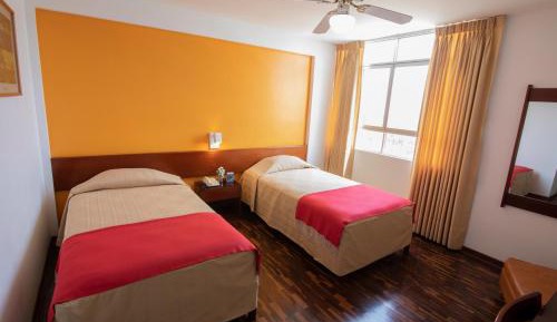 Twin Room with Bathroom