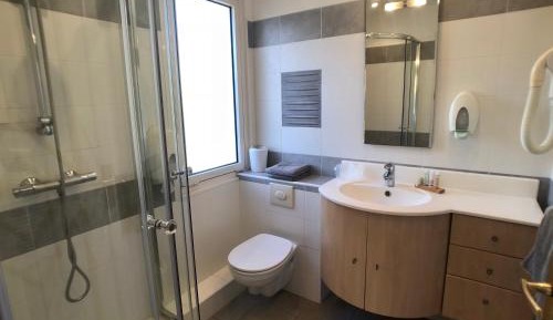 Twin Room with Side Sea View - First Floor