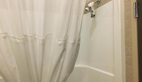 King Suite with Jettet Tub - Non-Smoking