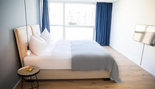 Large Two-Bedroom Apartment