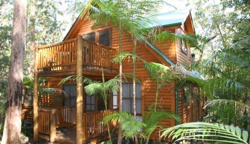 Deluxe Cottage with Hot Tub 