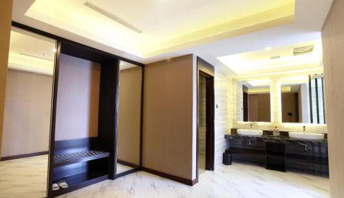 Presidential Suite