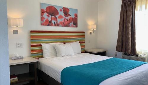 Queen Room