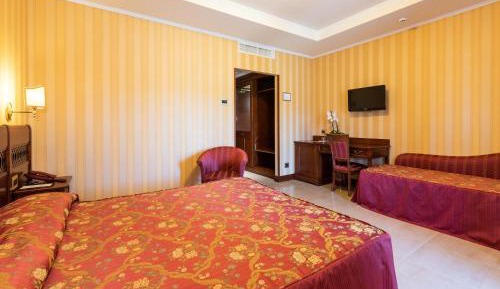Classic Double or Twin Room - Ground Floor