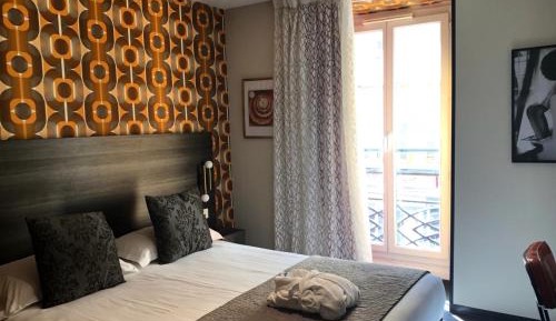 Medium Double Room