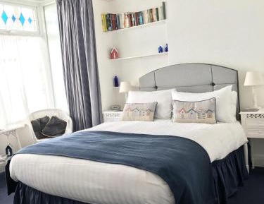 King Suite with Sea View
