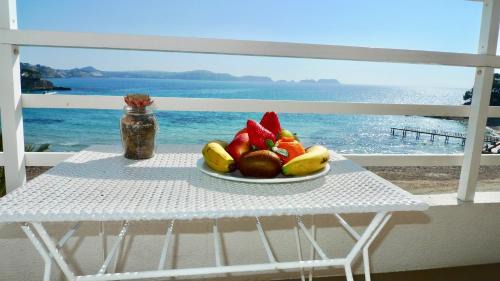 Double or Twin Room with Sea View