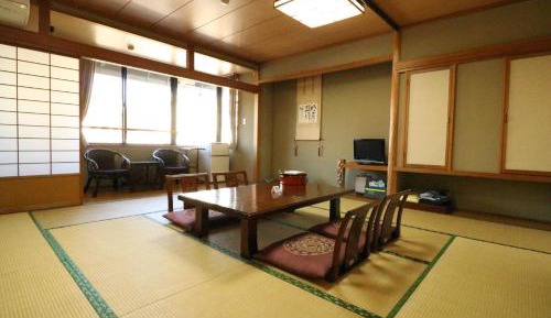 Japanese-Style Room