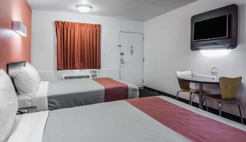 Deluxe Quadruple Room - Smoking