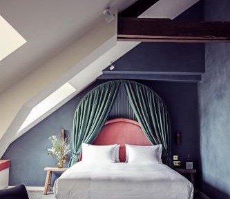 Junior Suite - Parisian Eaves