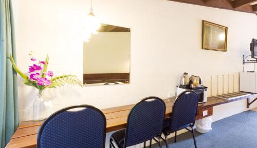 Standard Queen or Twin Room