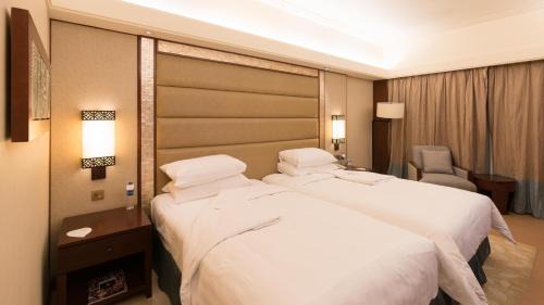 Deluxe Twin Room (Main Wing)