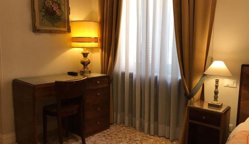 Triple Room with Shared Bathroom