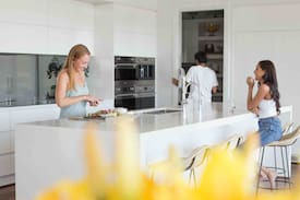 Mount Samson House | Hilltop Retreat | Heated pool! QLD residents only