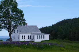 Lubec Cabin | Boot Cove Cottage: Bold Coast and Beach