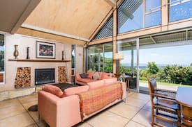 Waipu House | Paradise View Lodge
