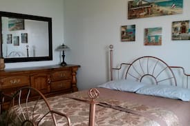 Dickinson House | Captains Quarters San Leon Texas