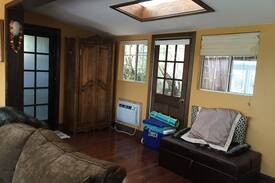 Eagle Rock House | Eagle Rock Guest House - READ "Read More..."