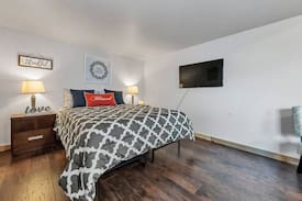 North Kenwood House | ❤️St. Pete's Private Tiny Home❤️