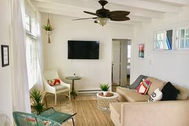 Carlsbad House | Beach Bungalow - Good Vibes - Unit A