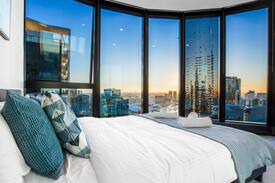 Southbank Apartment | AU 108, At Eureka Tower, Sleep 8-12