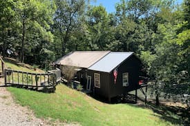 Olmstead Cabin | Humble Red River Cabin