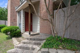 College Station Apartment | Woodbrook HomeStay
