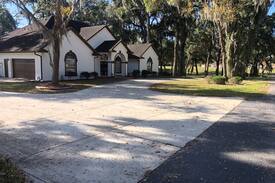 Summerfield House | Padua Stables house for family, 4 BR/3BR sleep 10.