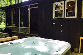 Carbon Hill Cabin | Verde Grove Cabins - "Oink"