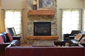 La Sal Cabin | Hidden Oaks Lodge