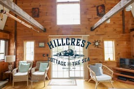 Nahant House | Hillcrest Cottage By The Sea