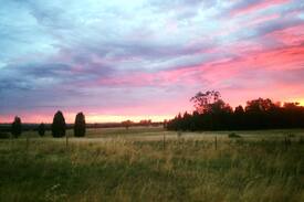Dubbo East House | 'Amberley', a country home with a view