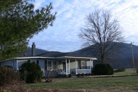 Nellysford House | Rockfish Valley Farm guest house ; scenic