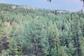 Sphinx Park House | Mountain Biking & Fishing Getaway in Sphinx Park